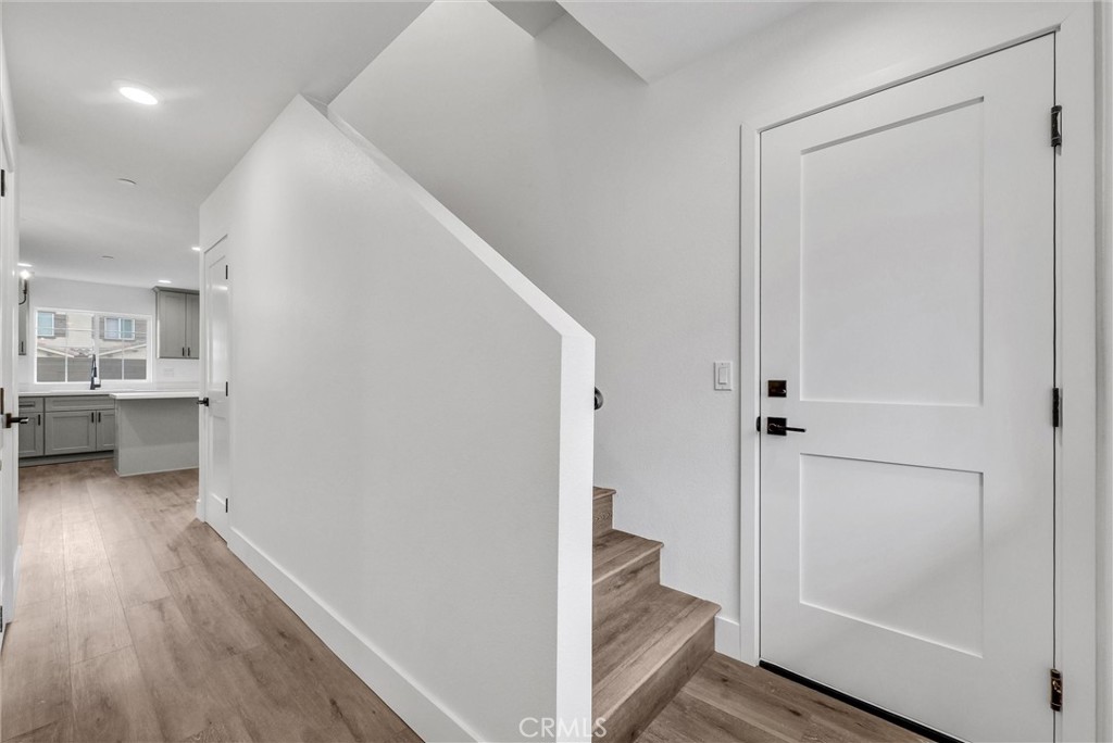 16385 Valencia Avenue 3 Property Photo 3
