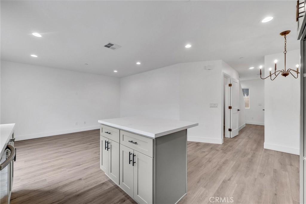 16385 Valencia Avenue 3 Property Photo 9