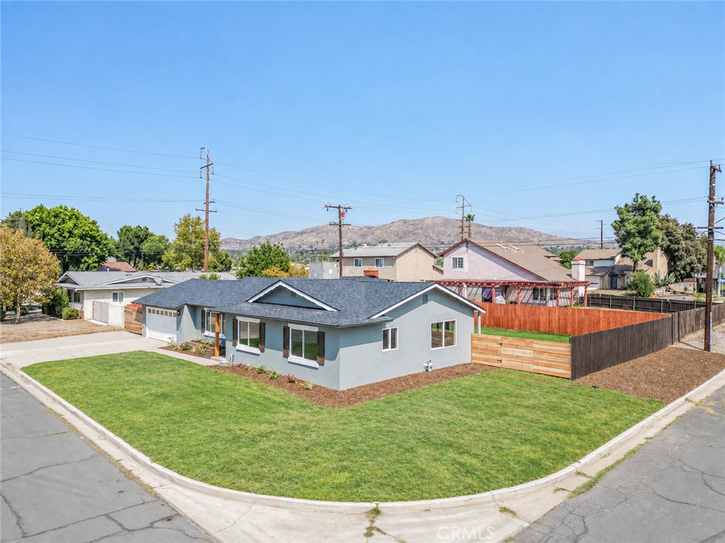 12028 Bayless Street Property Photo 36