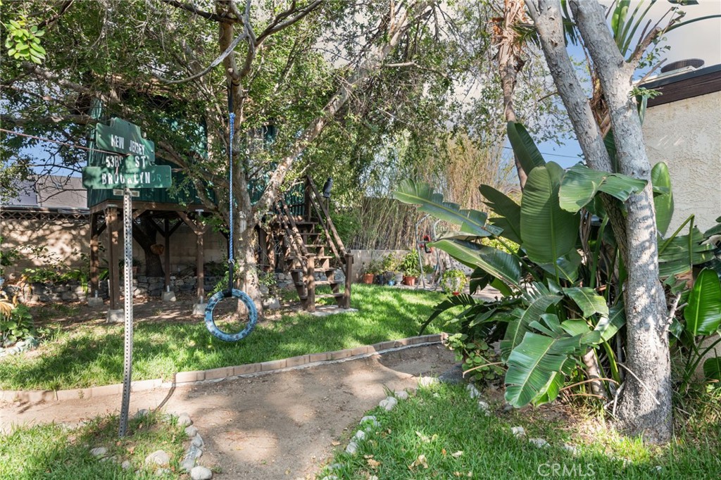 5450 N F Street Property Photo 22