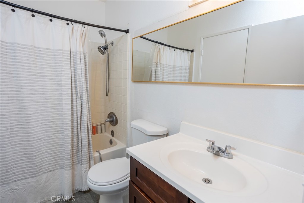 5535 Osborne Court Property Photo 28