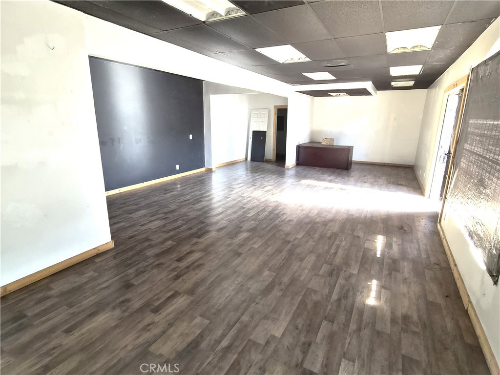 118 E Foothill Property Photo 4