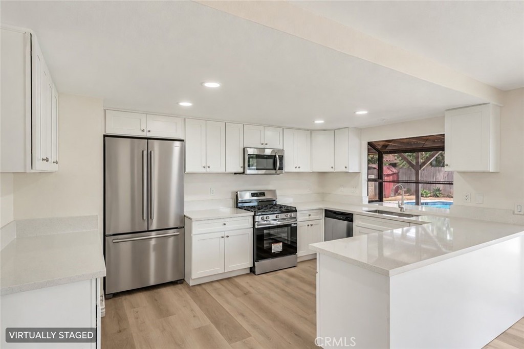 24859 Rock Springs Trail Property Photo 15