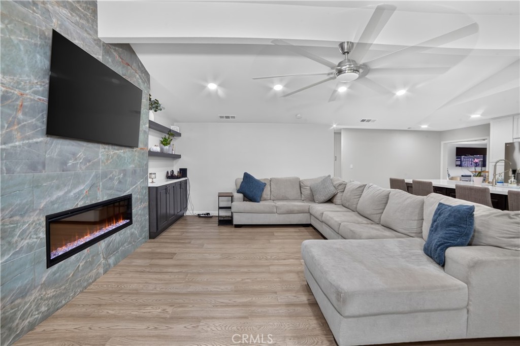 10061 Monte Vista Street Property Photo 7