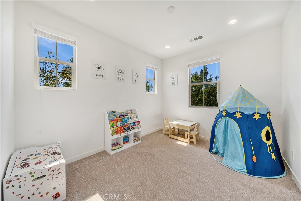 20950 Cornerstone Drive Property Photo 17