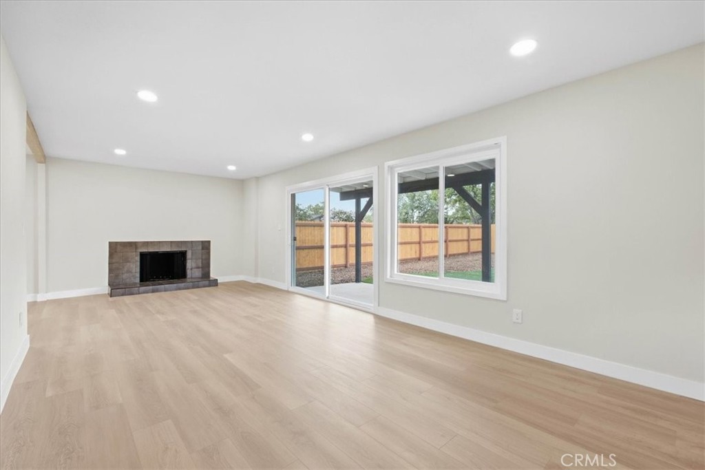 7614 Tamarind Property Photo 7