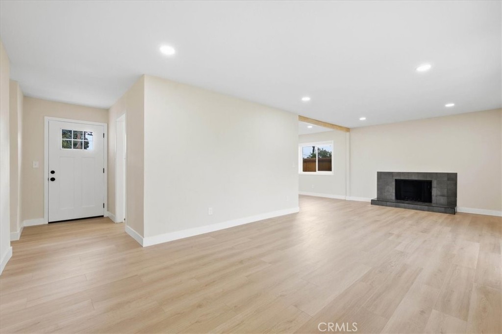 7614 Tamarind Property Photo 8