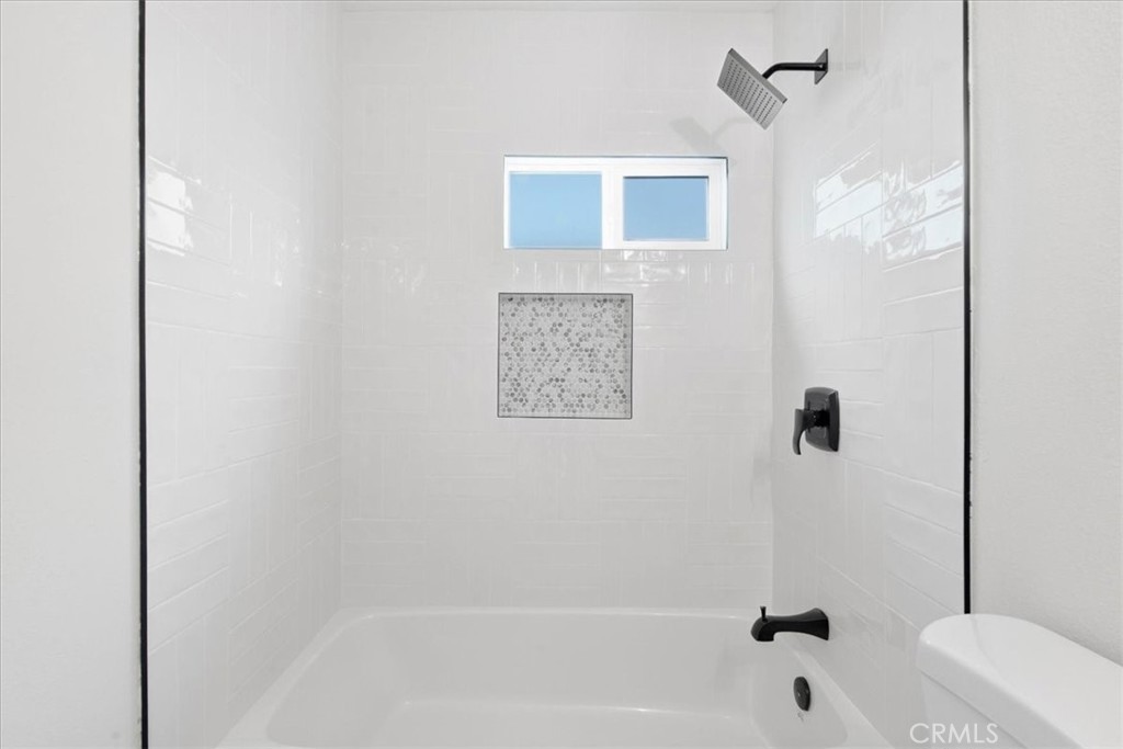 7614 Tamarind Property Photo 18