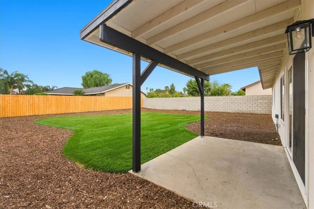 7614 Tamarind Property Photo 29