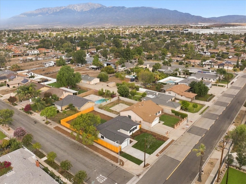 7614 Tamarind Property Photo 36