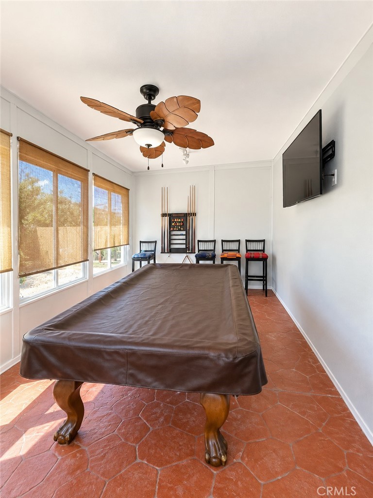 11411 Arlington Property Photo 3
