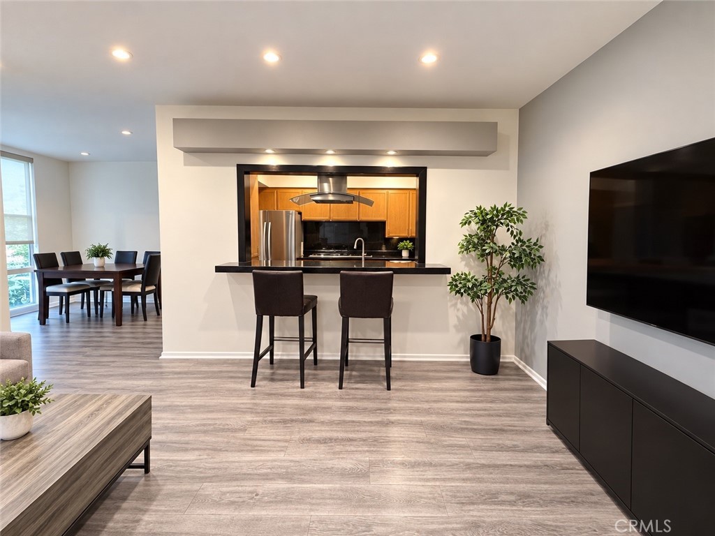 14144 101 Dickens # 101 Property Photo 2