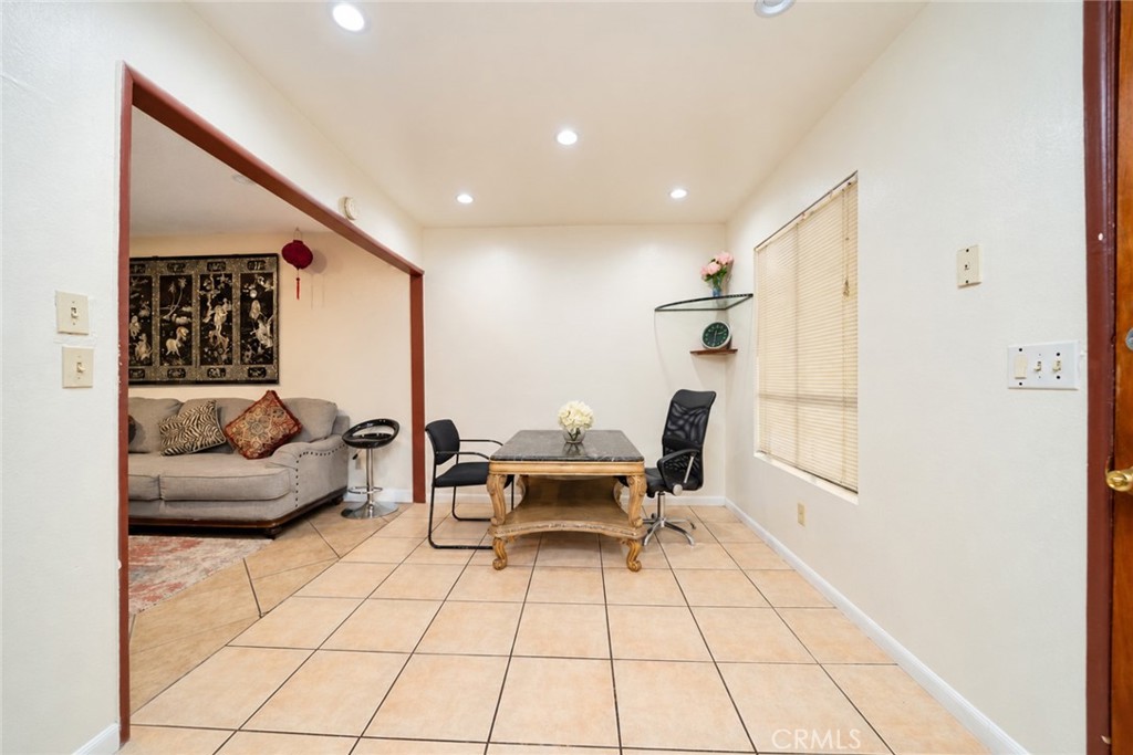 27150 Cypress Property Photo 16