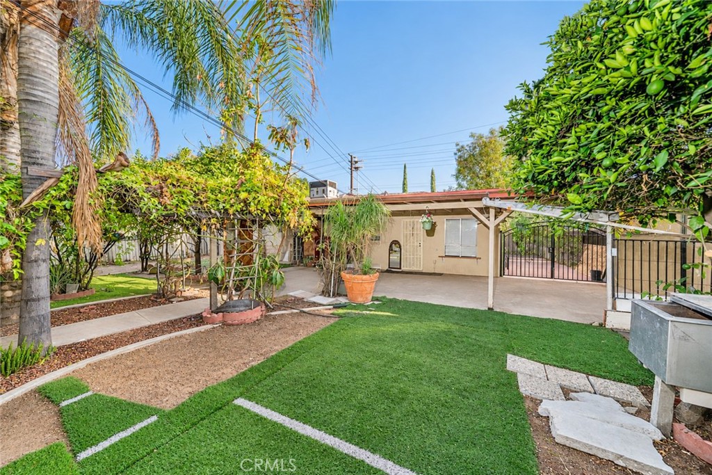 27150 Cypress Property Photo 41