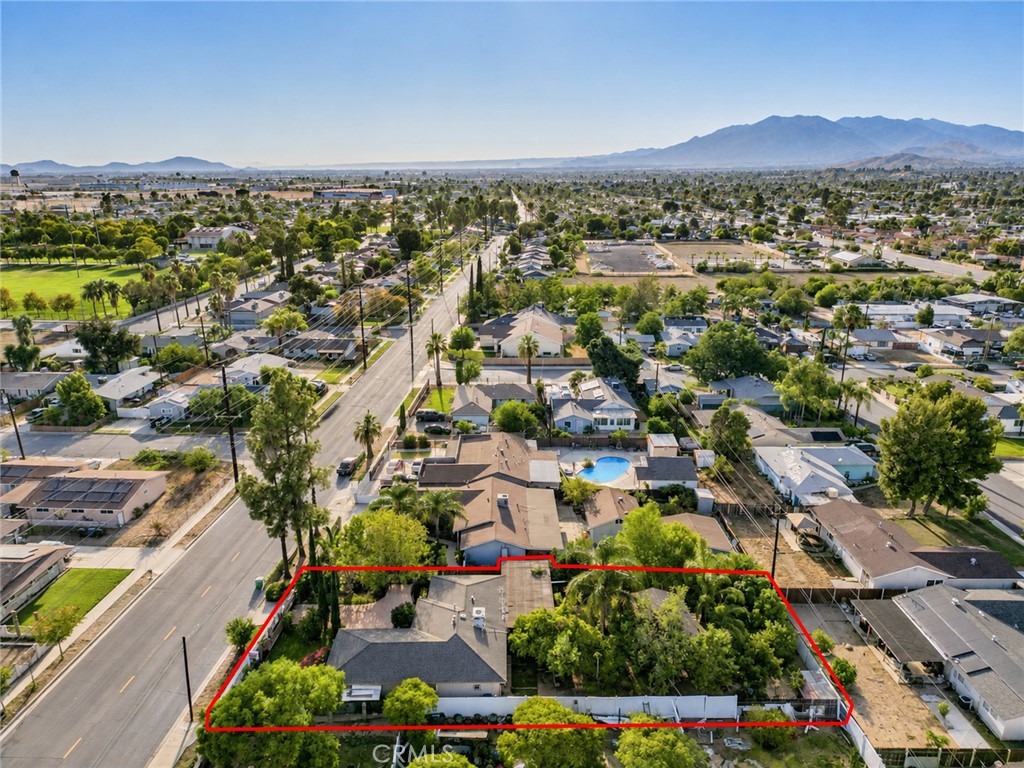 27150 Cypress Property Photo 46