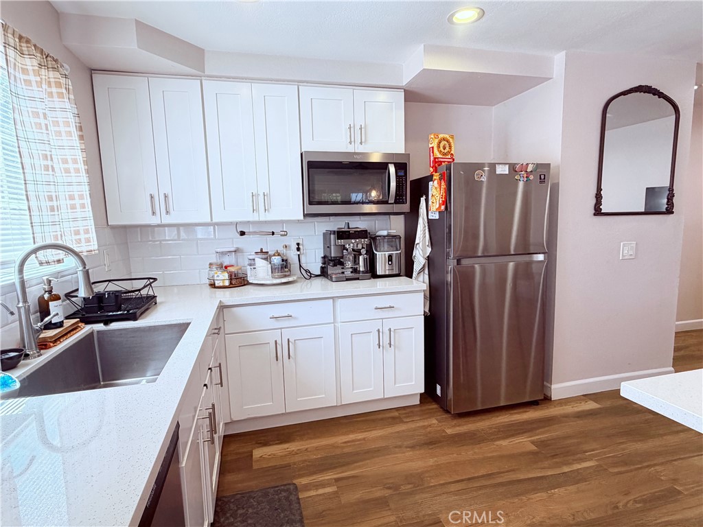 5855 Bolivar Property Photo 12