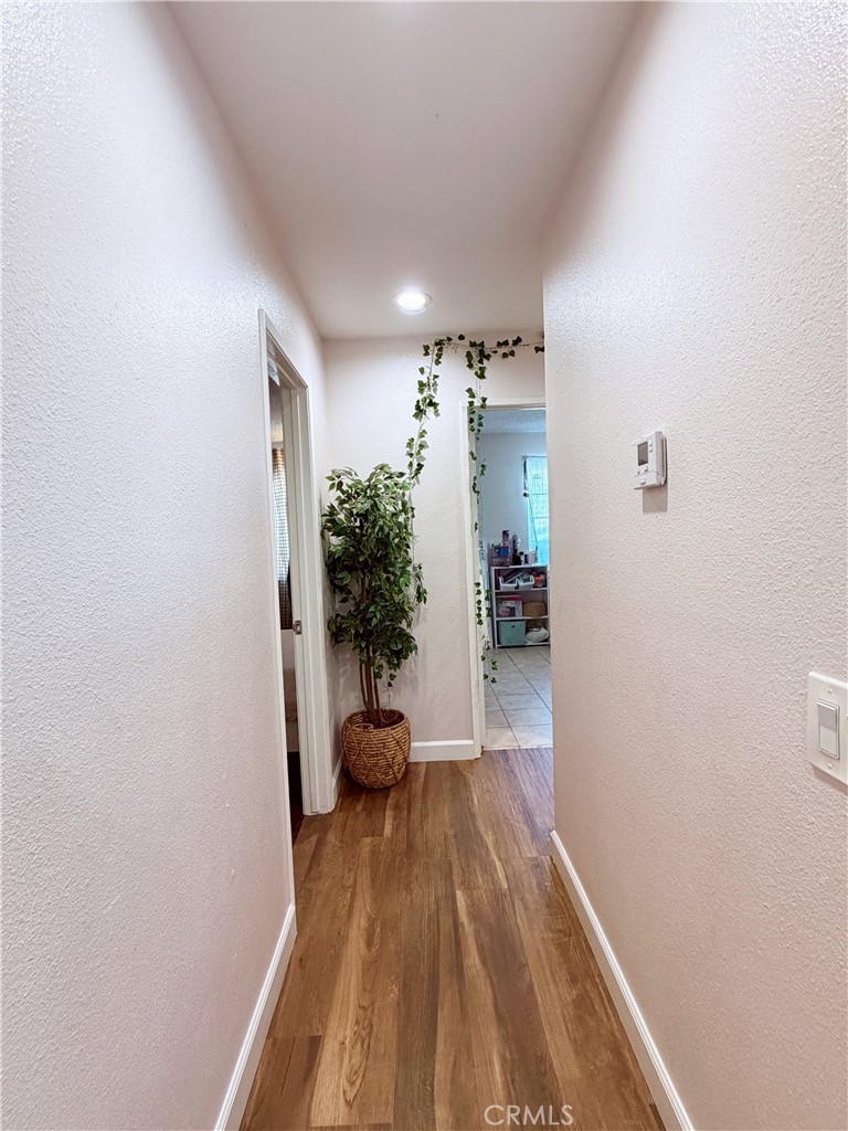 5855 Bolivar Property Photo 13