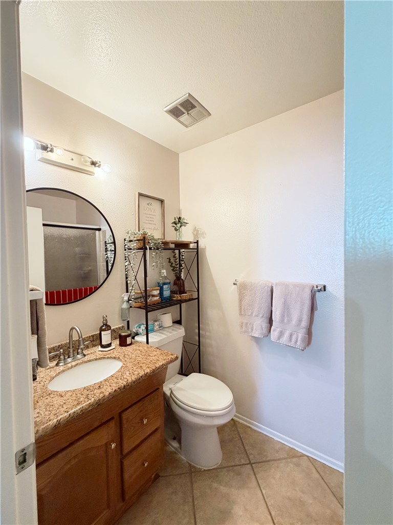 5855 Bolivar Property Photo 15
