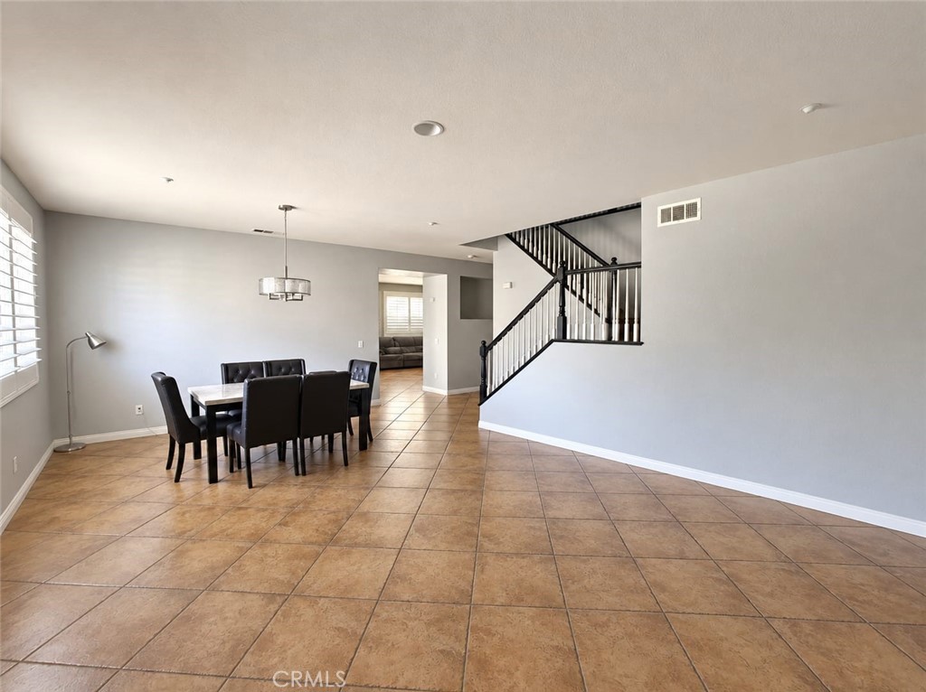 15979 Ludlow Property Photo 4