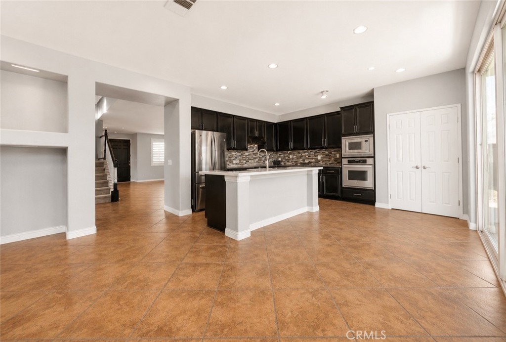 15979 Ludlow Property Photo 8