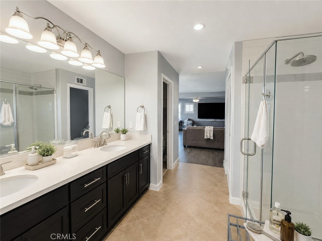 15979 Ludlow Property Photo 22