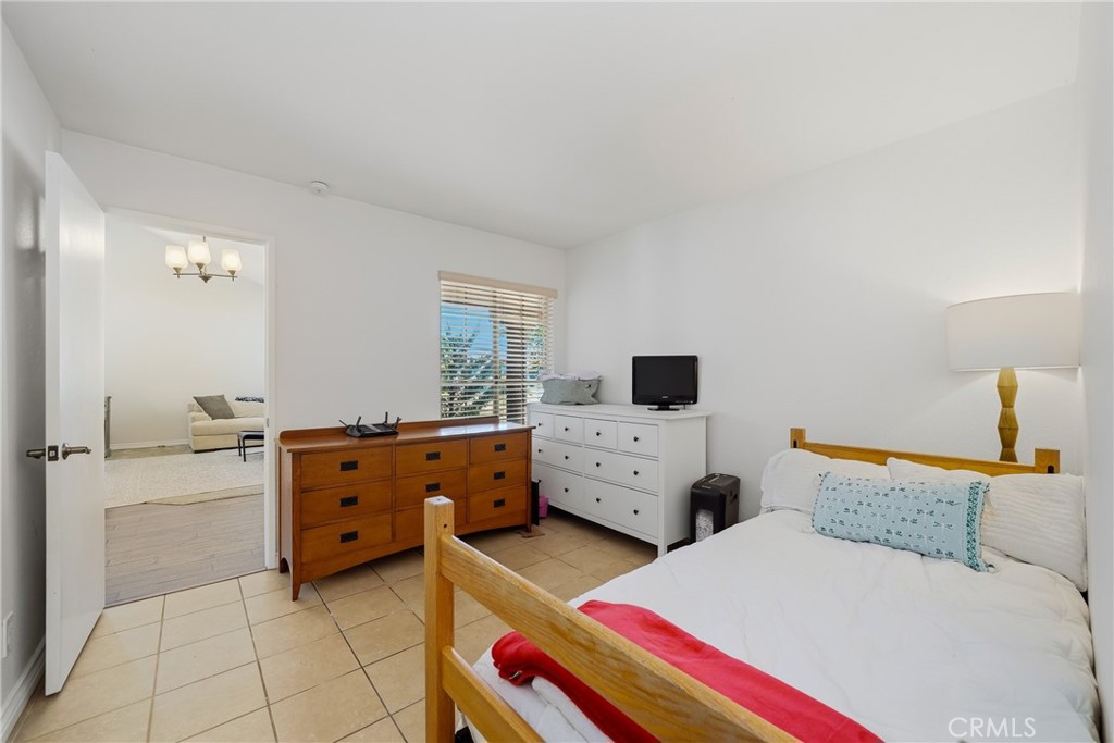1505 Canterbury Property Photo 11