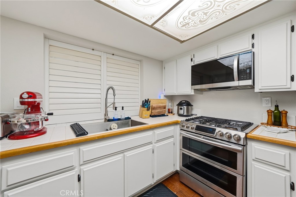 1505 Canterbury Property Photo 14