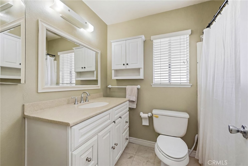1505 Canterbury Property Photo 36