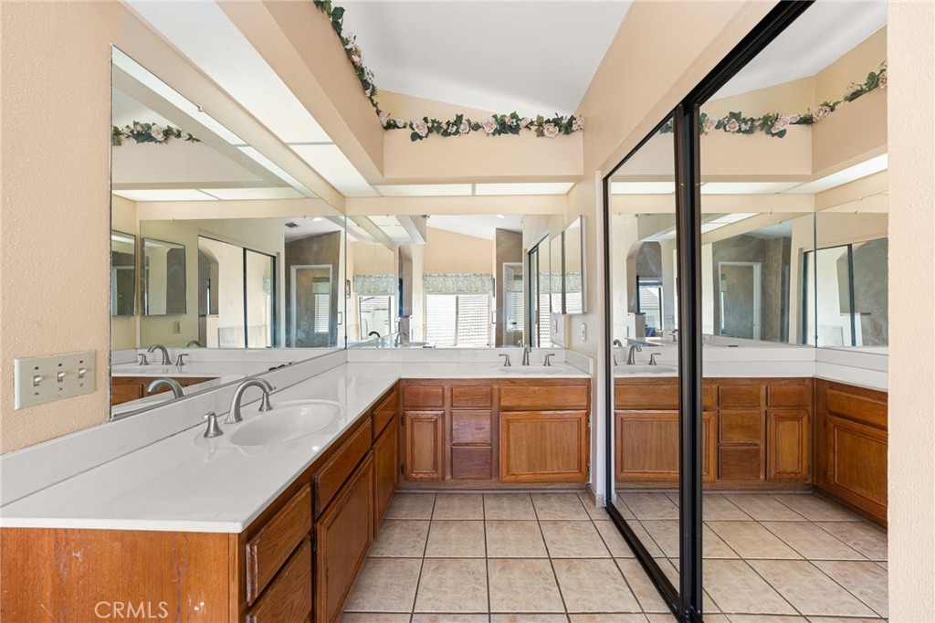 12191 Amber Hill Trail Property Photo 18