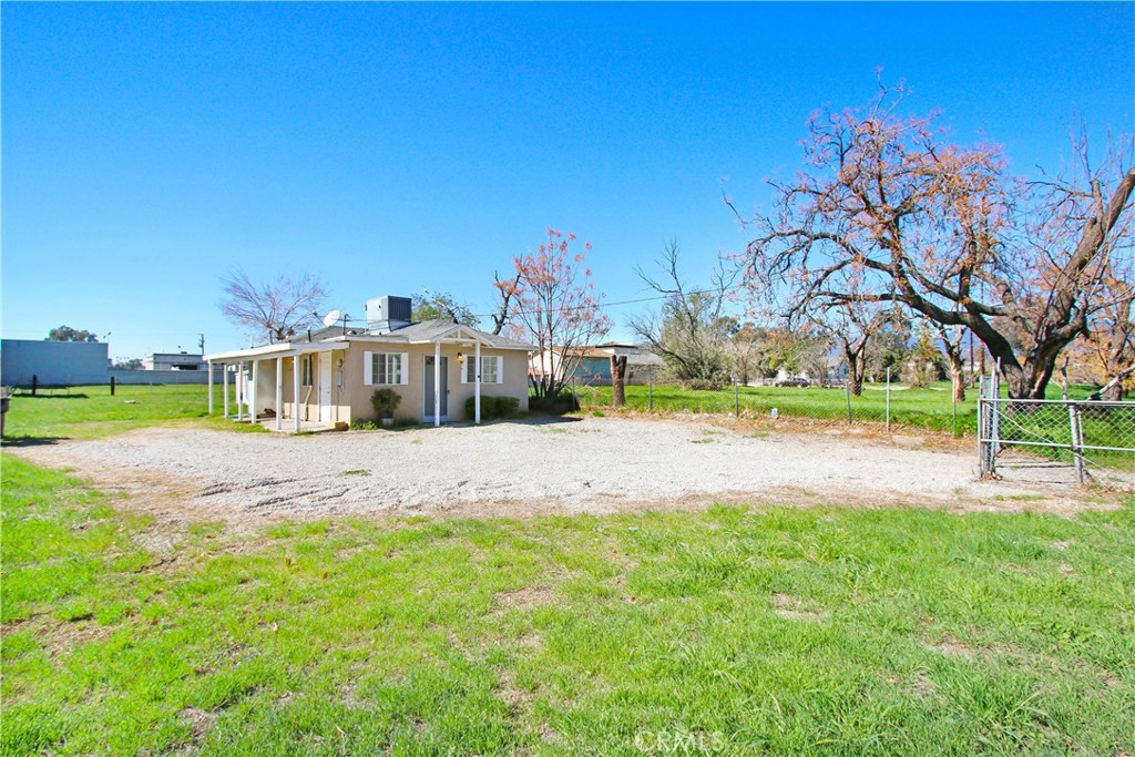 460 S Berkeley Avenue Property Photo 3