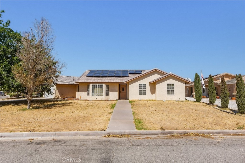 14926 Rivers Edge Road Property Photo 2