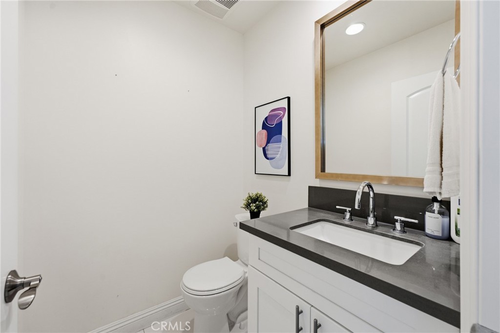 6522 N Golden West Property Photo 17