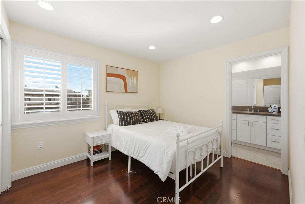 6522 N Golden West Property Photo 25