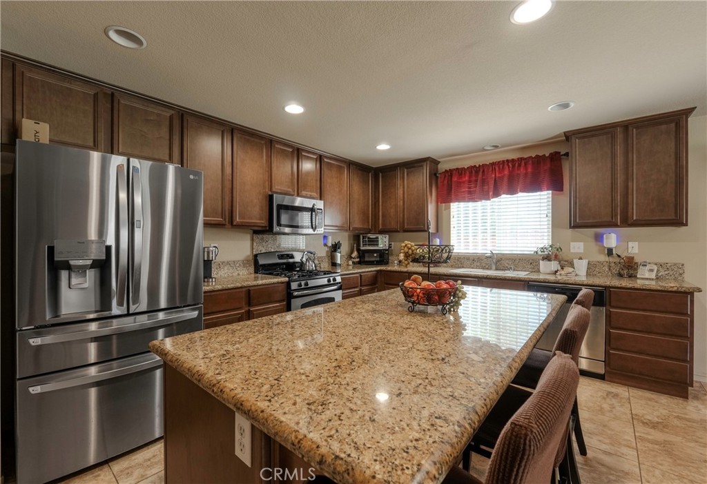 13579 Granite Peak Property Photo 8
