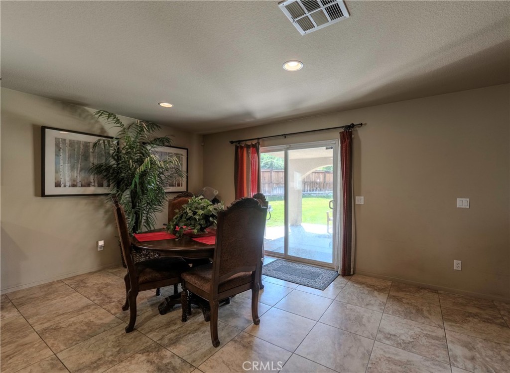 13579 Granite Peak Property Photo 11