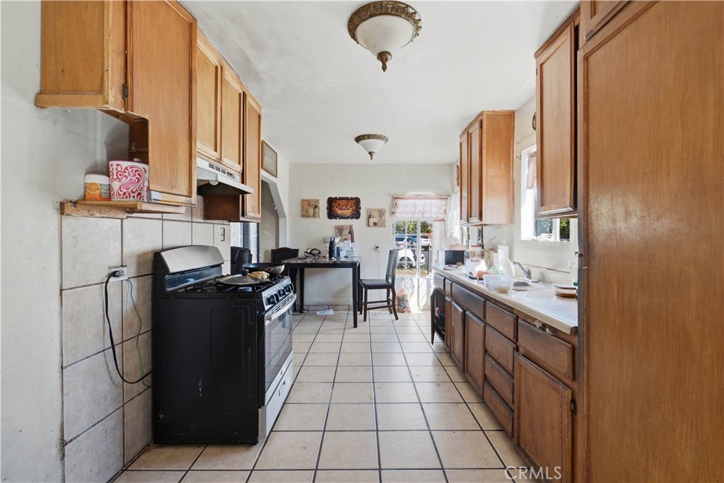 14940 Orchid Property Photo 8