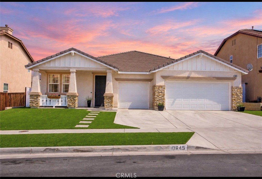 10645 Palomino Avenue Property Photo 2