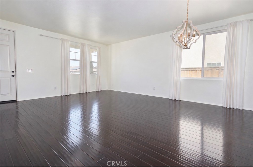 10645 Palomino Avenue Property Photo 3
