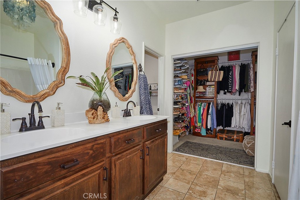 10645 Palomino Avenue Property Photo 12