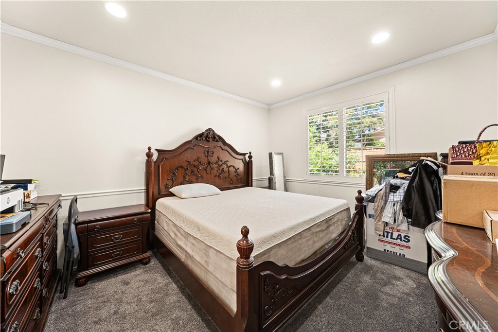 9476 Glenaire Court Property Photo 16