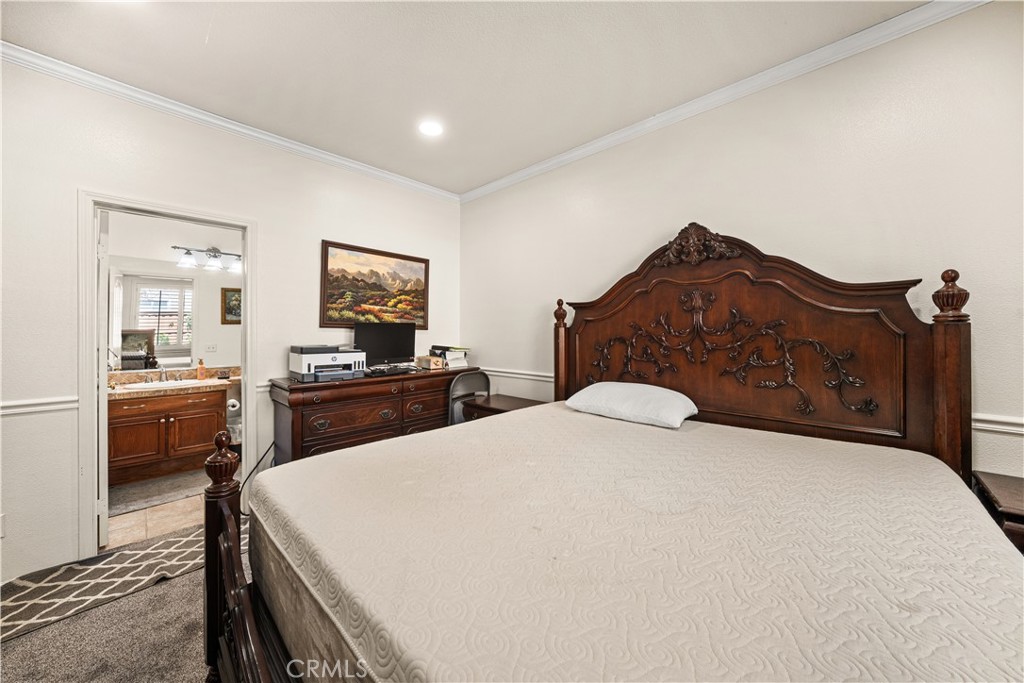 9476 Glenaire Court Property Photo 17