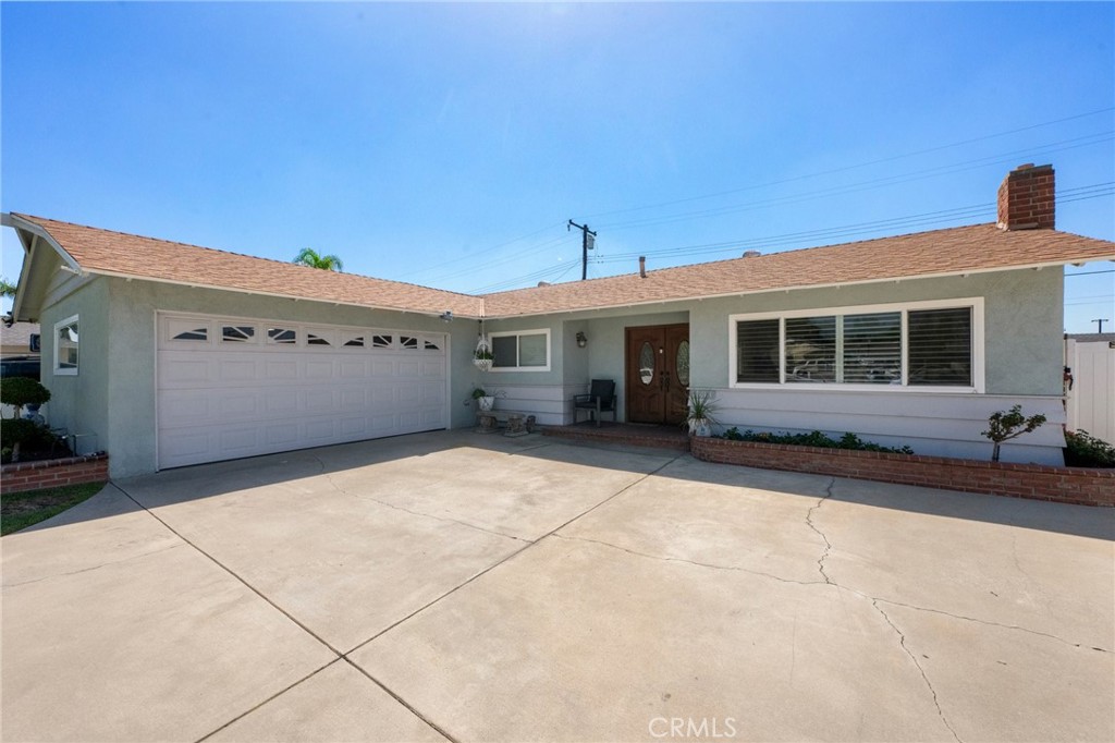 1335 W 4th Street Property Photo 2