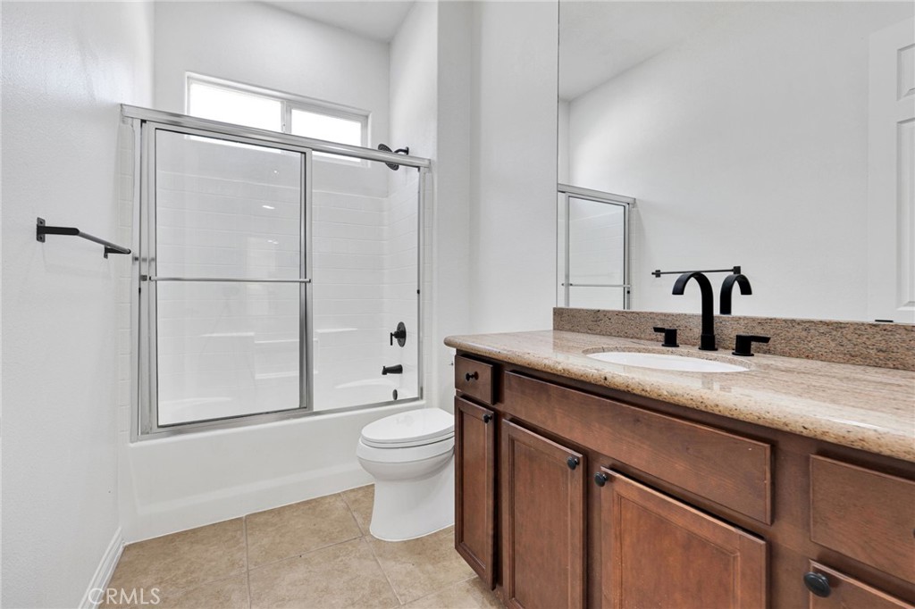 65132 Rolling Hills Property Photo 22