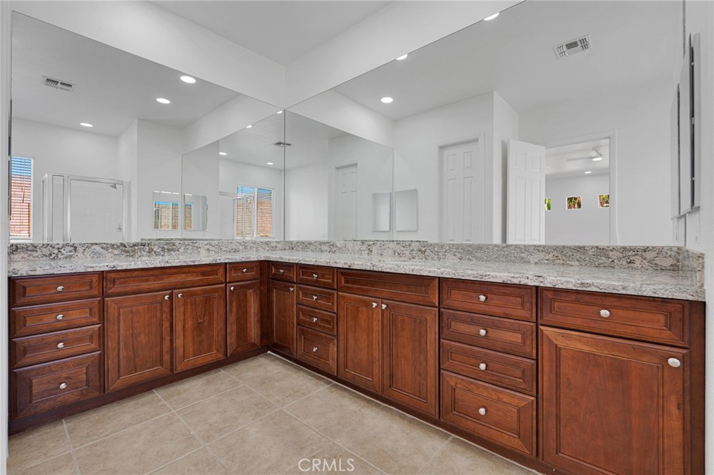 65132 Rolling Hills Property Photo 25