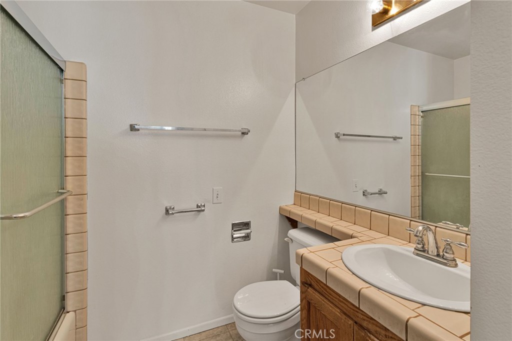 19237 Elm Drive Property Photo 12