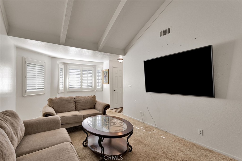 19237 Elm Drive Property Photo 22