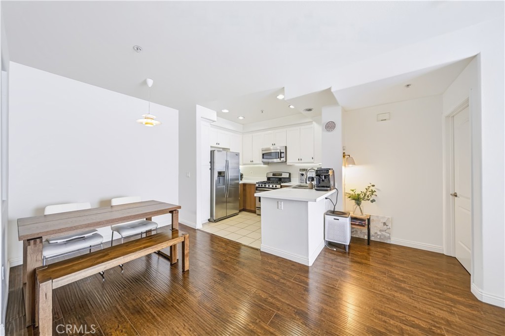 360 W Avenue 26 Property Photo 5