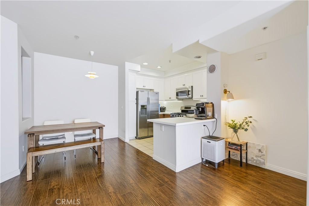 360 W Avenue 26 Property Photo 6