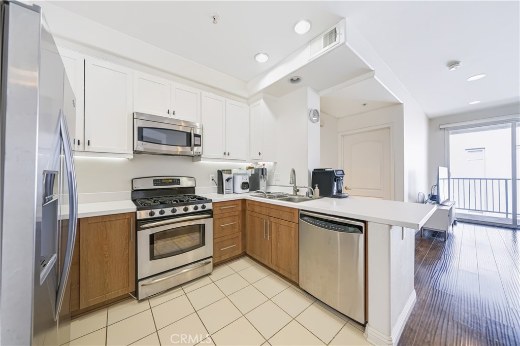 360 W Avenue 26 Property Photo 7