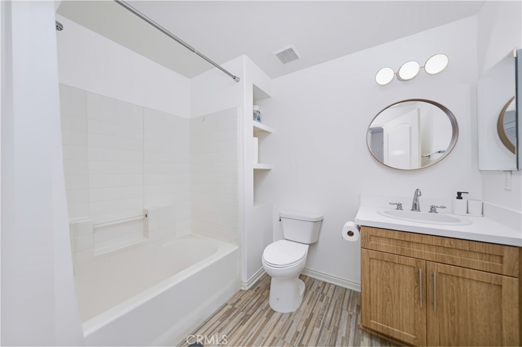 360 W Avenue 26 Property Photo 13